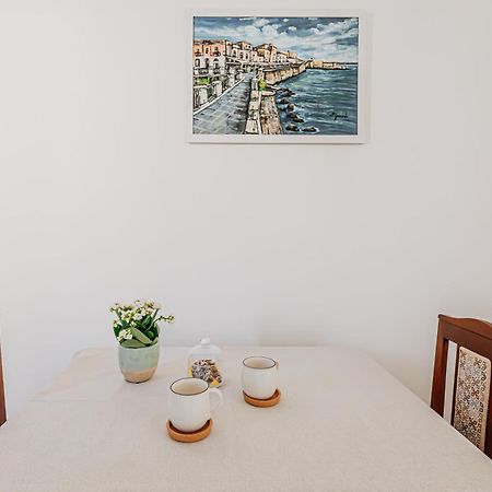סירקוזה Green Leaves Apartment מראה חיצוני תמונה